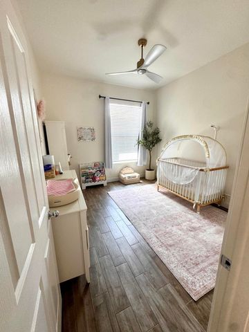 8452 Beaconhill Road, Palm Beach Gardens, FL 33410