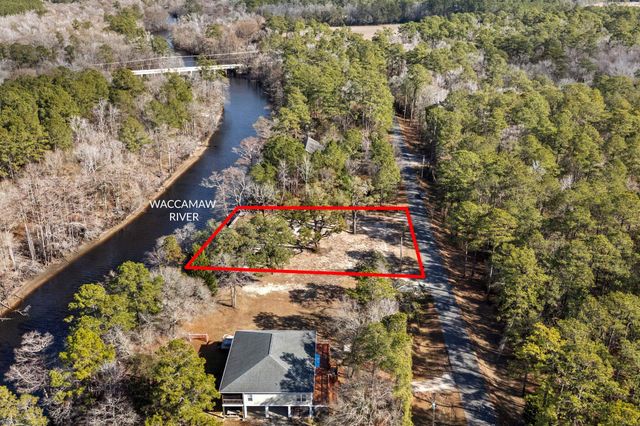 1716 Gray Oaks Dr., Conway, SC 29526