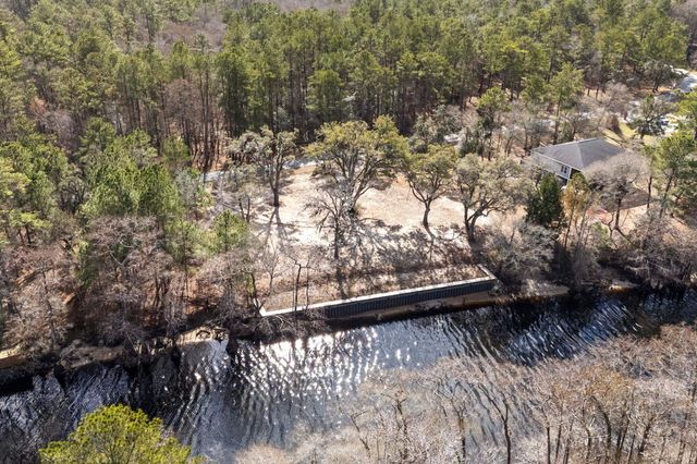 1716 Gray Oaks Dr., Conway, SC 29526