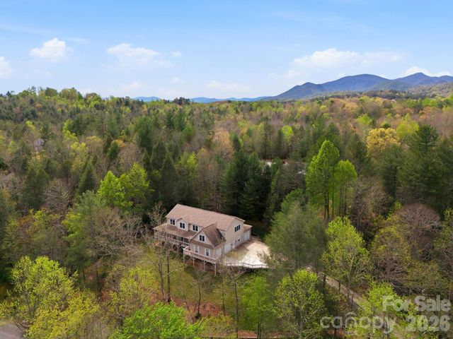 273 Cross Creek Drive, Marion, NC 28752