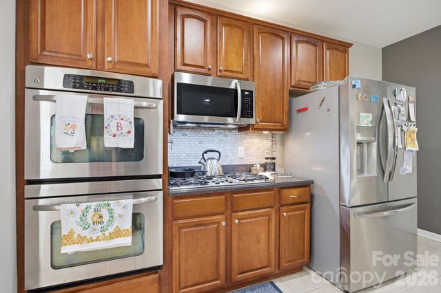 273 Cross Creek Drive, Marion, NC 28752