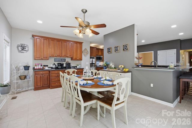 273 Cross Creek Drive, Marion, NC 28752