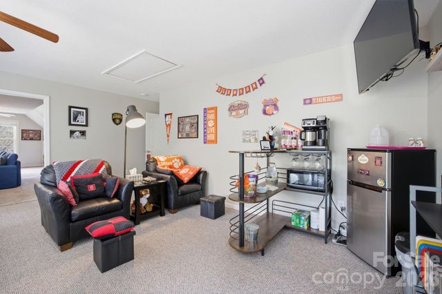 273 Cross Creek Drive, Marion, NC 28752