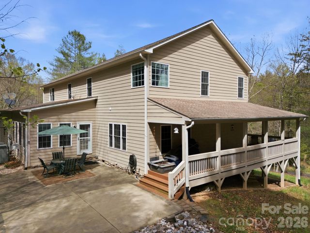 273 Cross Creek Drive, Marion, NC 28752