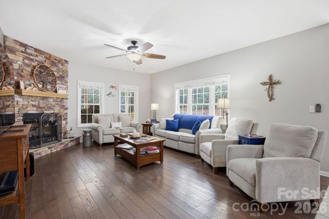 273 Cross Creek Drive, Marion, NC 28752