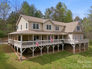 273 Cross Creek Drive, Marion, NC 28752
