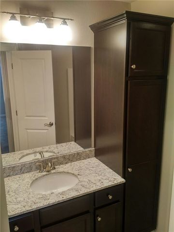 2737 Kilimanjaro Way, Rogers, AR 72758