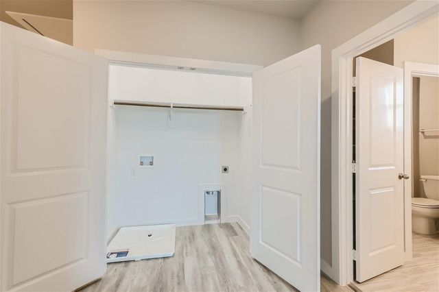 2404 Freshwater Lane, Mckinney, TX 75071