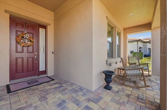 1740 VIA LAGO DRIVE, Lakeland, FL 33810