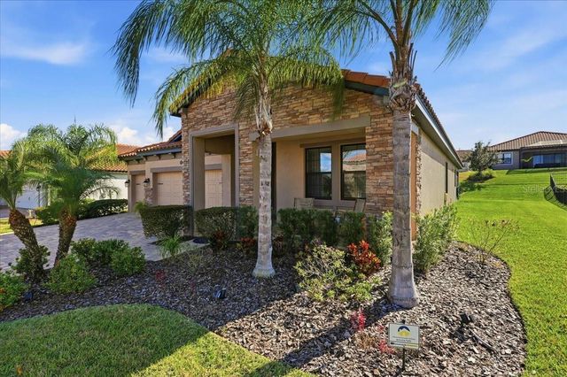 1740 VIA LAGO DRIVE, Lakeland, FL 33810