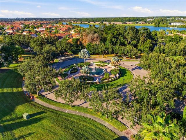 1740 VIA LAGO DRIVE, Lakeland, FL 33810