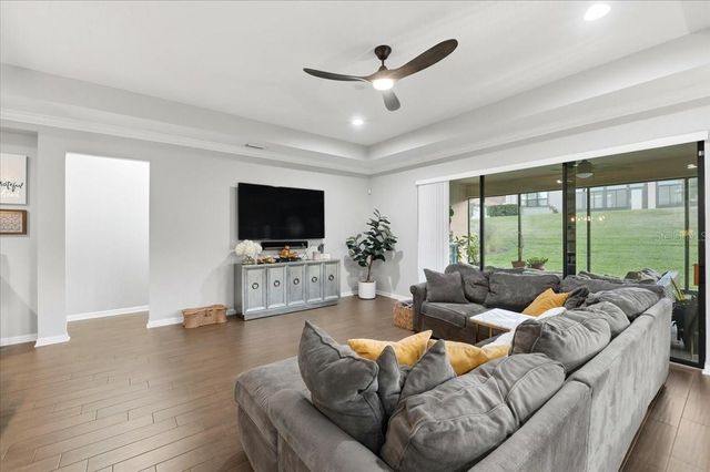 1740 VIA LAGO DRIVE, Lakeland, FL 33810