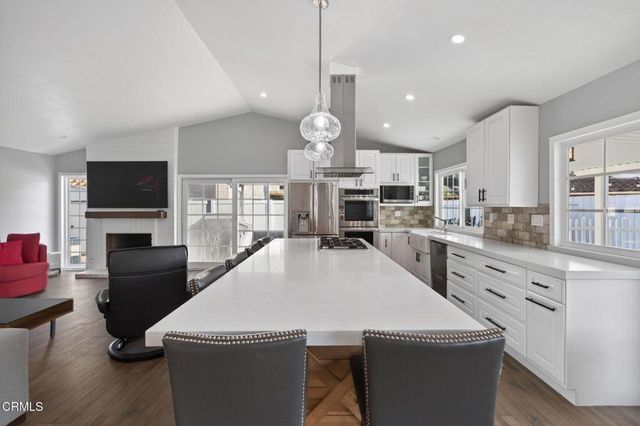 2953 Rockridge Place, Thousand Oaks, CA 91360