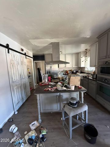 7102 N 17TH Drive, Phoenix, AZ 85021