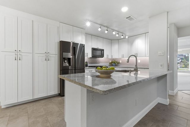 2607 Zachary Drive, Corinth, TX 76210