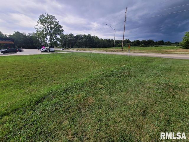 3128 Veterans Memorial Drive, Mt Vernon, IL 62864