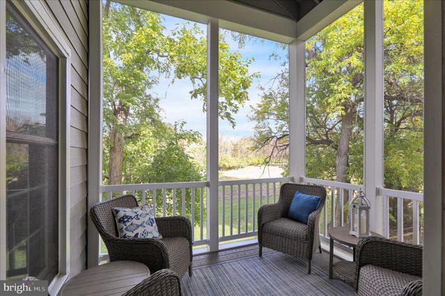 1907 MEADOW LN, Reading, PA 19610