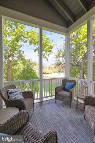 1907 MEADOW LN, Reading, PA 19610