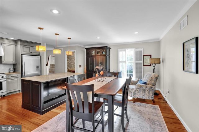 1907 MEADOW LN, Reading, PA 19610