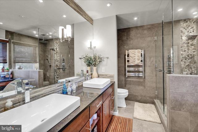 1907 MEADOW LN, Reading, PA 19610