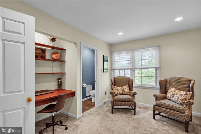 1907 MEADOW LN, Reading, PA 19610