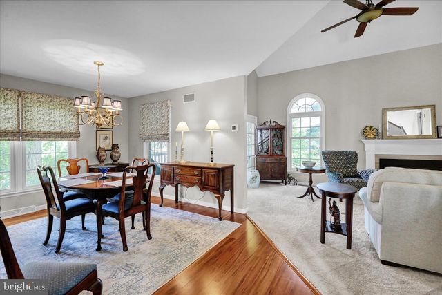 1907 MEADOW LN, Reading, PA 19610