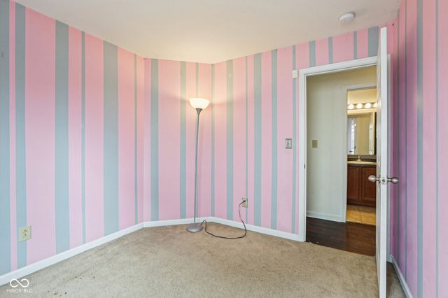 2202 Rossington Lane, Indianapolis, IN 46229