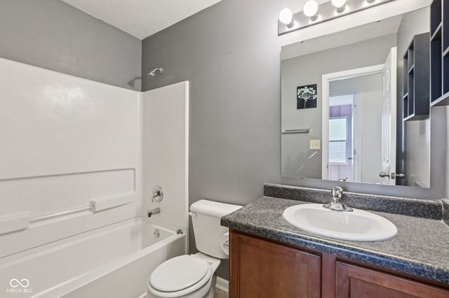 2202 Rossington Lane, Indianapolis, IN 46229