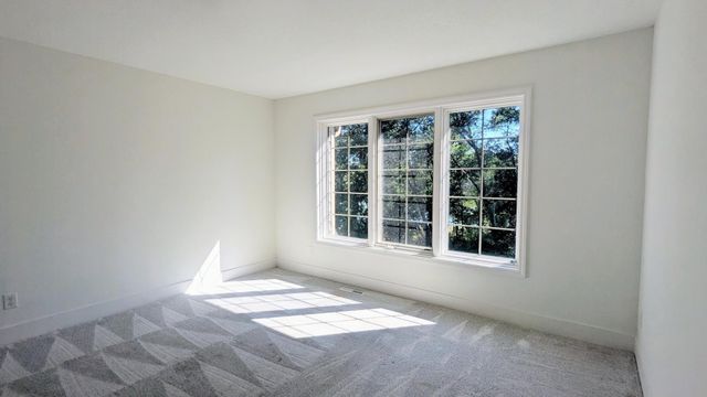 734 Sullivan Way NE, Columbia Heights, MN 55421
