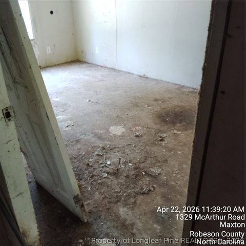 1329 Mcarthur Rd Road, Maxton, NC 28364