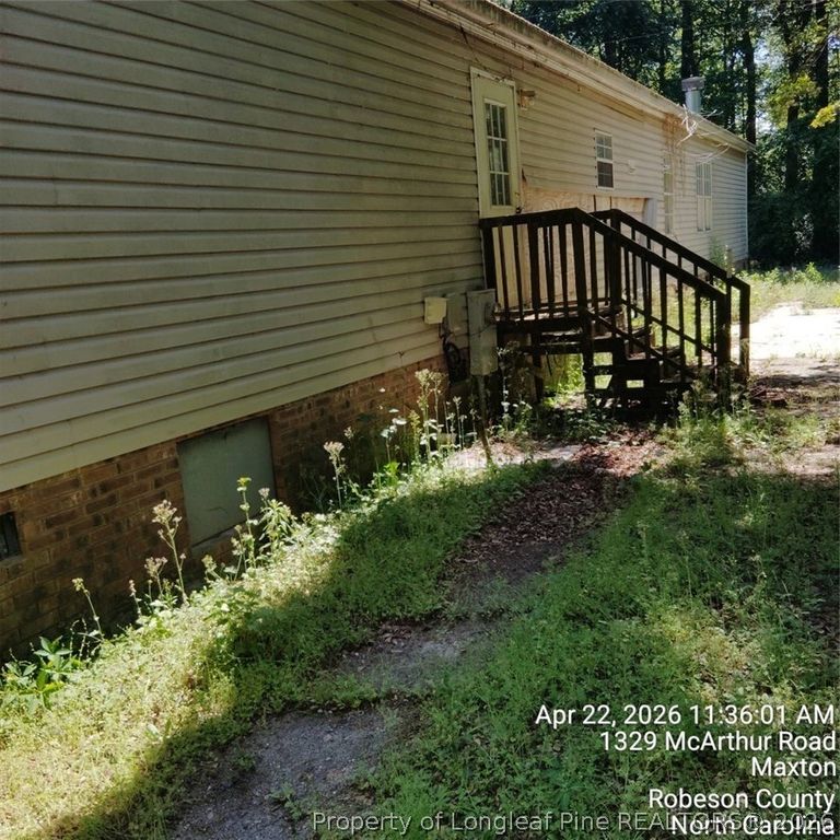 1329 Mcarthur Rd Road, Maxton, NC 28364 — photo 2