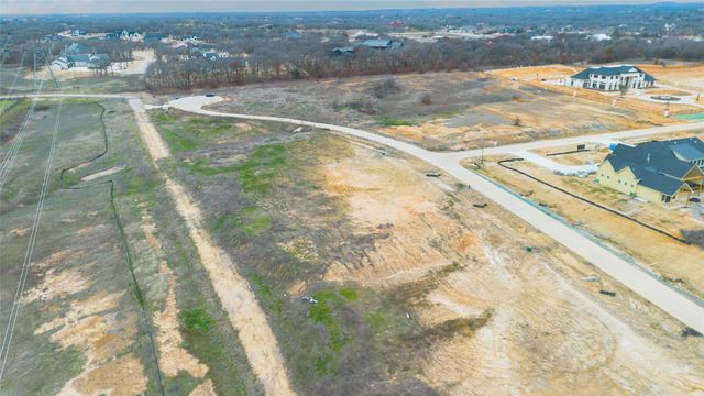 1310 Avalon Court, Bartonville, TX 76226
