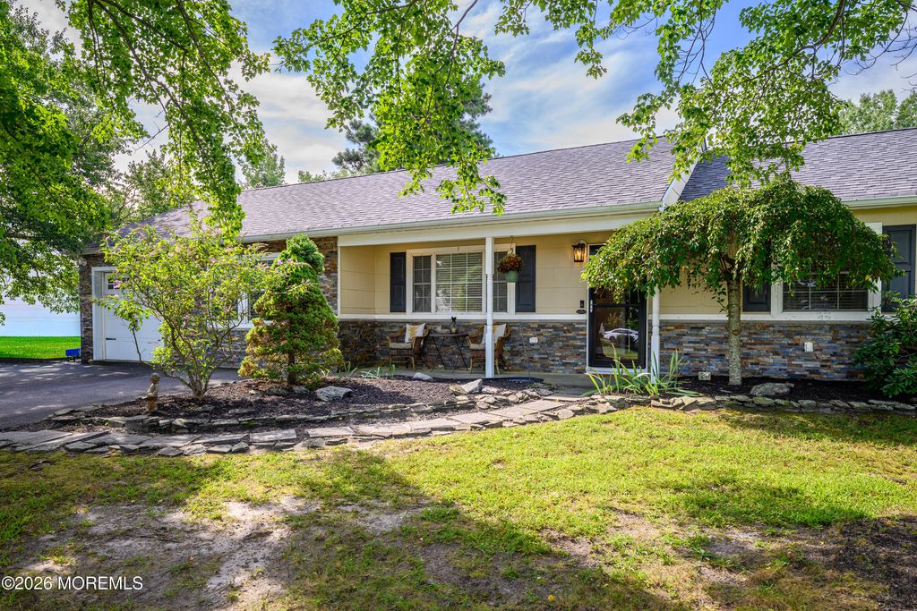 1109 Verdant Road, Toms River, NJ 08753