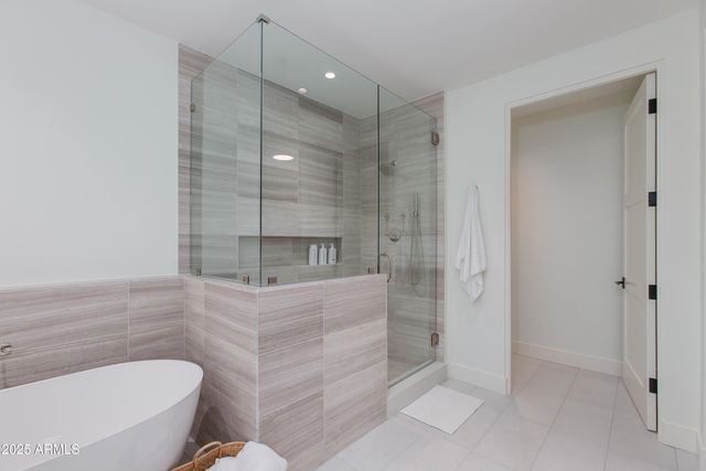5000 N CAMELBACK RIDGE Drive 206, Scottsdale, AZ 85251