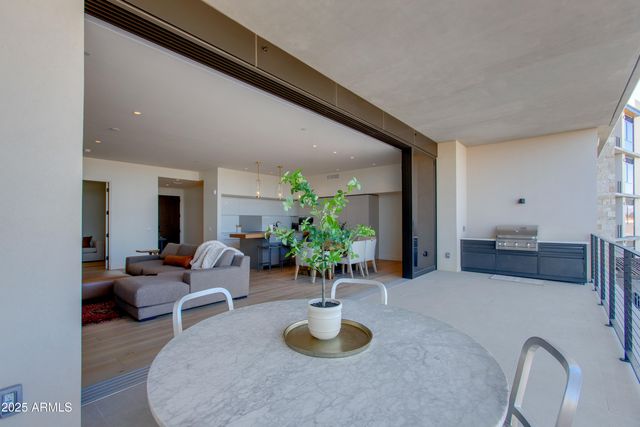 5000 N CAMELBACK RIDGE Drive 206, Scottsdale, AZ 85251