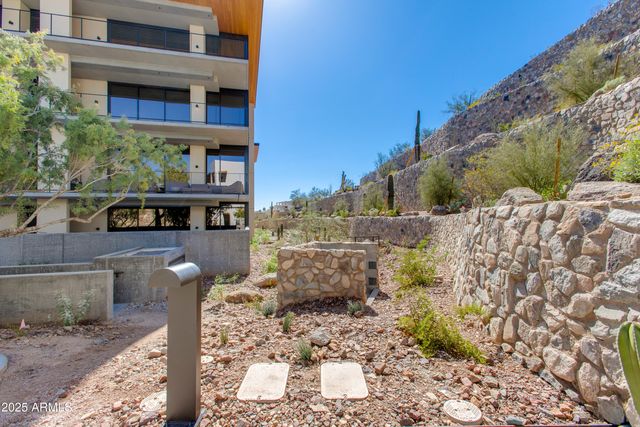 5000 N CAMELBACK RIDGE Drive 206, Scottsdale, AZ 85251