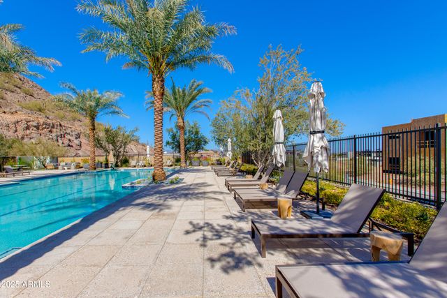 5000 N CAMELBACK RIDGE Drive 206, Scottsdale, AZ 85251