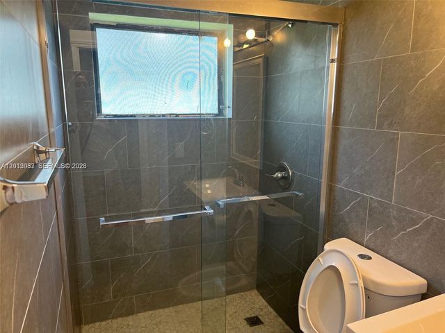 715 NE 6th St 1-3, Hallandale Beach, FL 33009