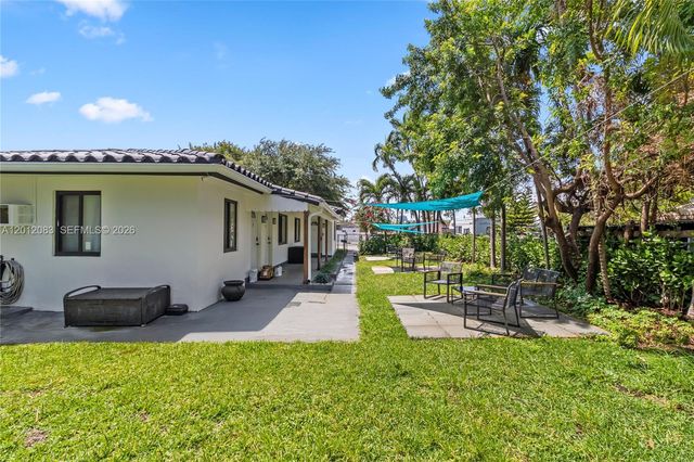 715 NE 6th St 1-3, Hallandale Beach, FL 33009