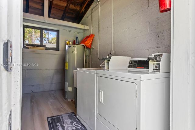715 NE 6th St 1-3, Hallandale Beach, FL 33009