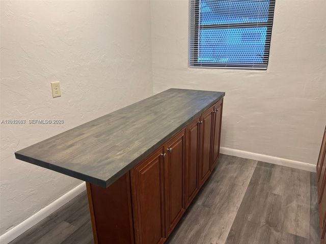 715 NE 6th St 1-3, Hallandale Beach, FL 33009