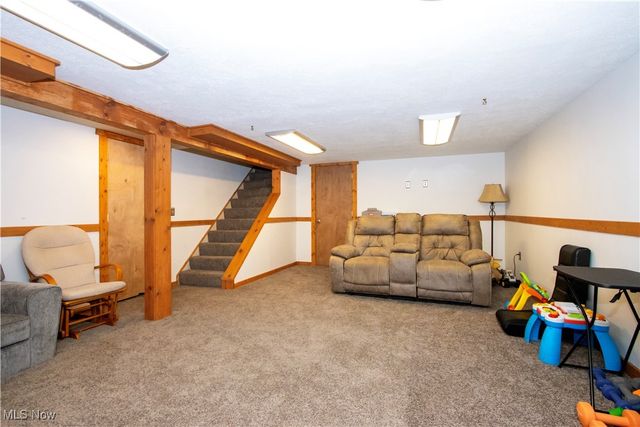 13506 Kauffman Avenue, Sterling, OH 44276