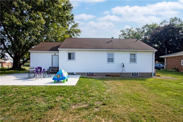 13506 Kauffman Avenue, Sterling, OH 44276