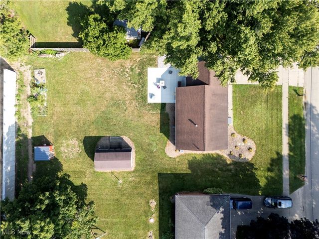 13506 Kauffman Avenue, Sterling, OH 44276