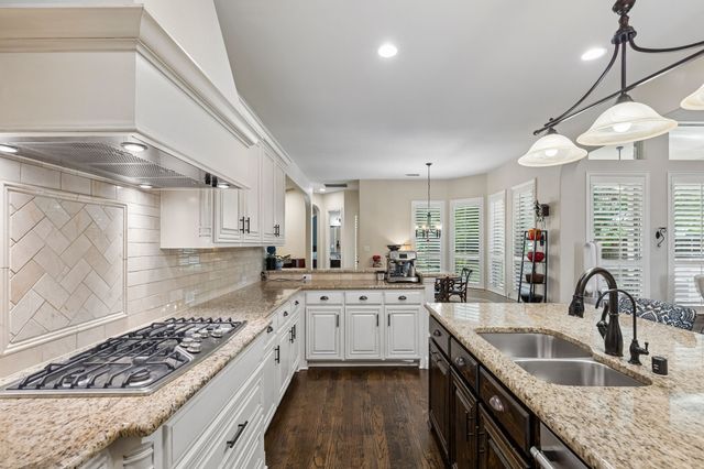 618 Forest Hill Drive, Murphy, TX 75094