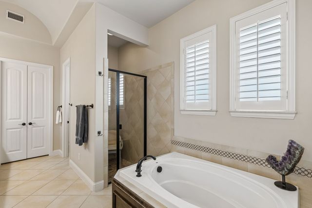 618 Forest Hill Drive, Murphy, TX 75094