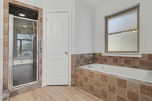 1864 Nottingham Drive, Kaufman, TX 75142