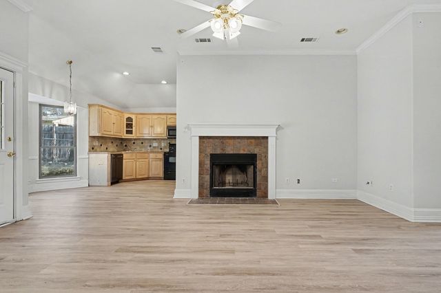 1864 Nottingham Drive, Kaufman, TX 75142