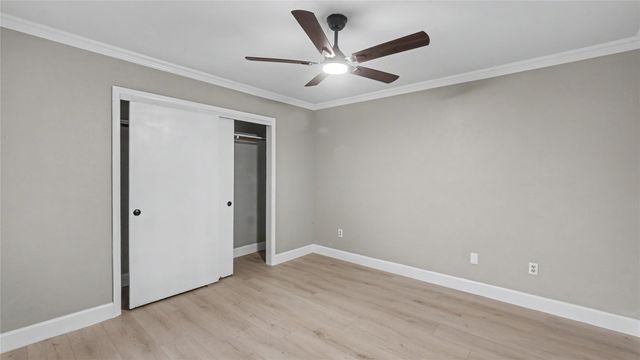 2755 Parkchester Drive, Arlington, TX 76015