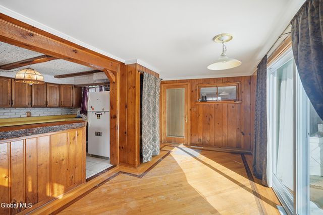 37 Rooney Avenue, Colonie, NY 12205